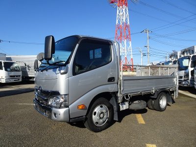 トヨタ 令和3年式 平ボディー 垂直G 全低床 2t積載