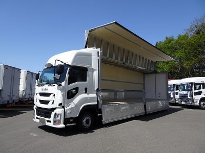 いすゞ 令和5年式 ウイング ハイルーフ 格納G 4軸低床　