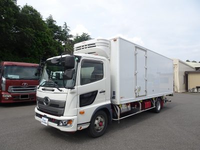 日野 令和2年式 冷凍ゲート付 標準 AT 格納G 2.75t積載