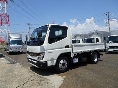 三菱 令和5年式 平ボディー 標準10尺 AT 全低床 3t積載