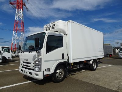 いすゞ 令和2年式 冷凍車 ワイドロング 2.95t積載