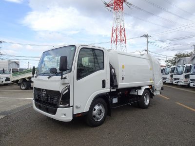 日産 令和7年式 パッカー 極東 5.9立米 プレス式