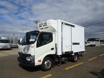 日野 平成30年式 冷凍車 標準10尺 2t積載