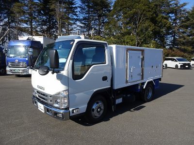 いすゞ 令和4年式 冷凍車 標準10尺 1.55t積載 全高1.96ｍ